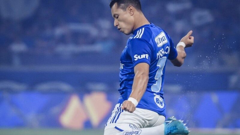 Cruzeiro amarga empate contra o Vasco na estreia de Diniz