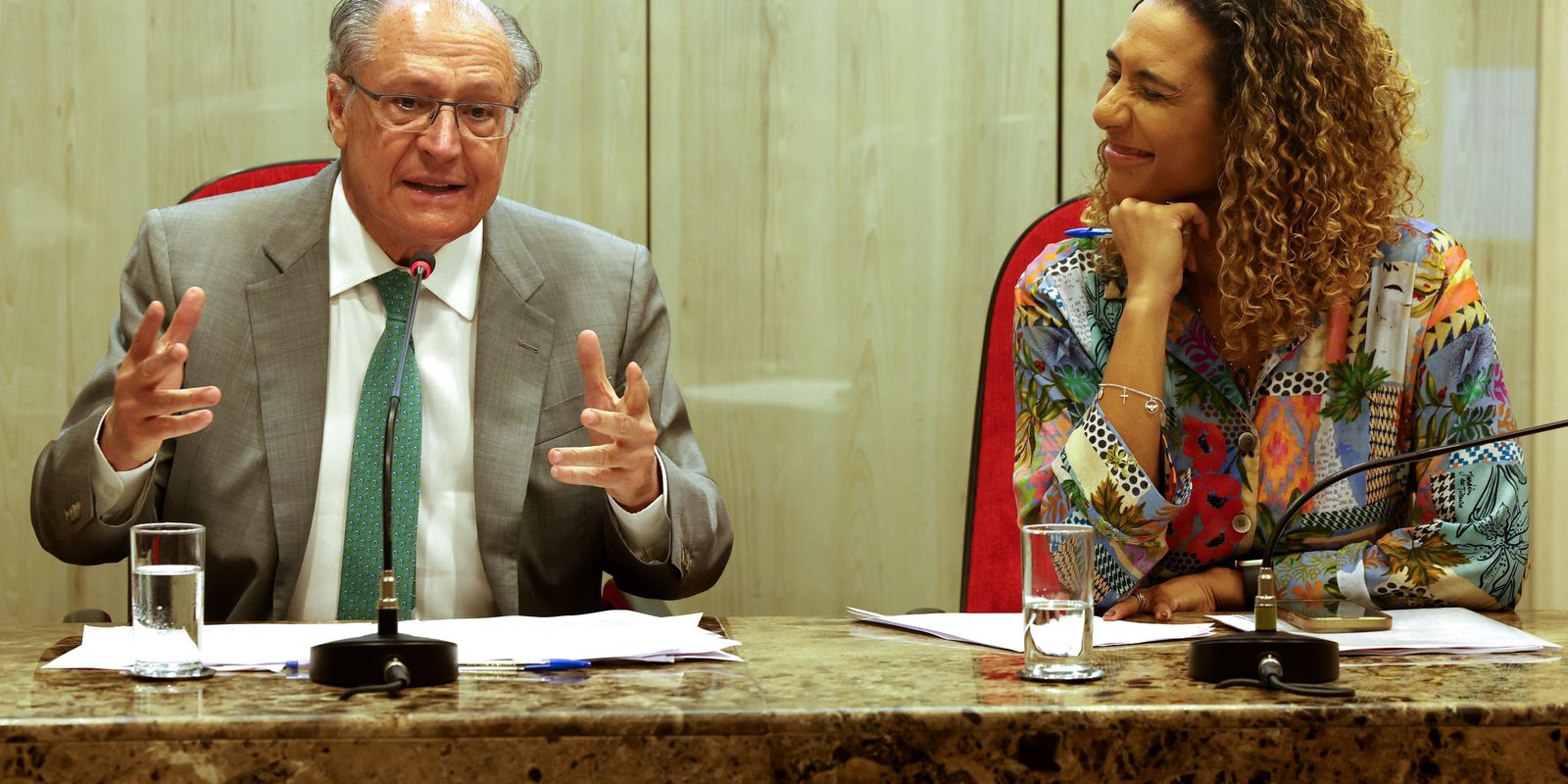 Governo lança programa para incentivar negros no comércio exterior