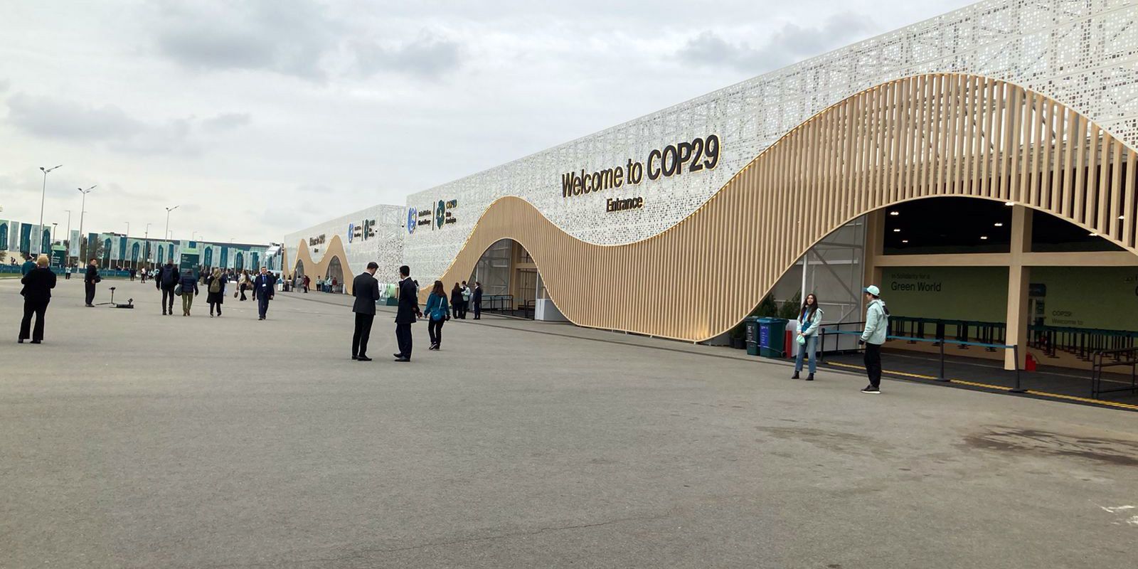 Giro Internacional: Na COP29 as negocições estão longe de um consenso
