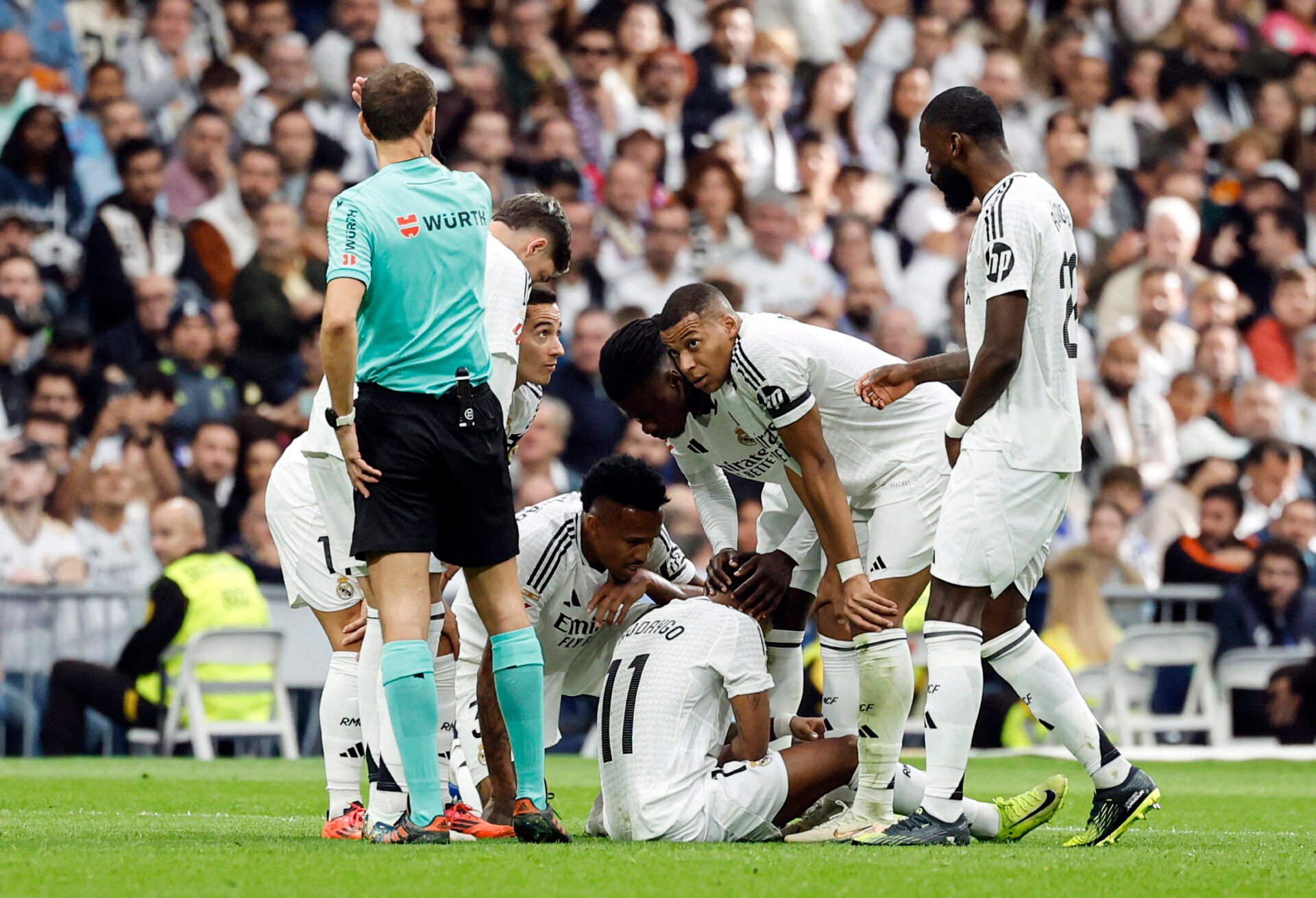 Rodrygo vive nova lesão e aumenta drama do Real Madrid