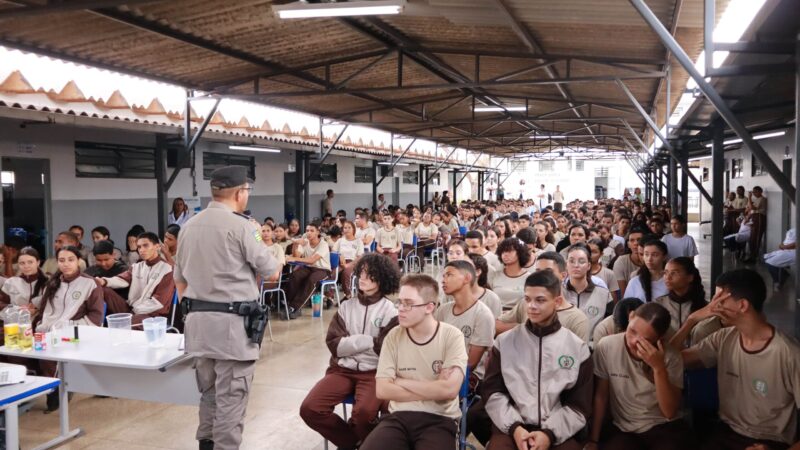 CONSCIENTIZAÇÃO: TEM INÍCIO SÉRIE DE PALESTRAS SOBRE EDUCAÇÃO AMBIENTAL EM VALPARAÍSO DE GOIÁS
