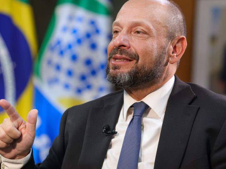 Nove milhões de aposentados e pensionistas serão notificados pelo INSS