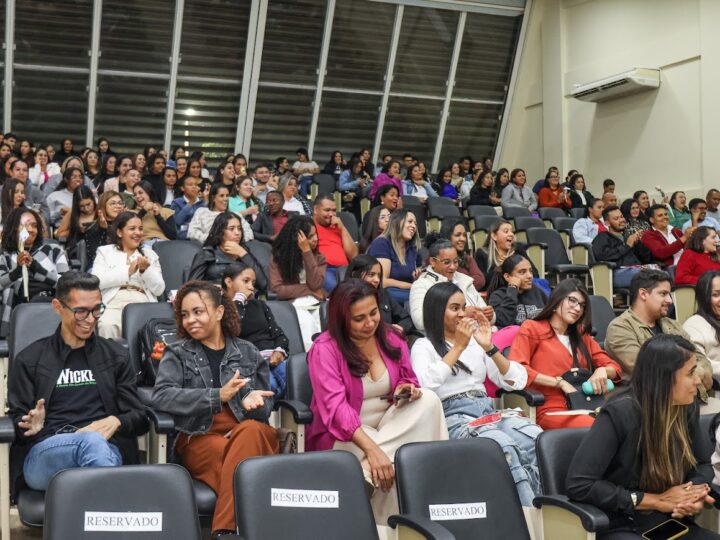 ENCERRAMENTO DA SEMANA DA ENFERMAGEM É MARCADO POR HOMENAGENS, PALESTRAS E MOMENTOS DE CONFRATERNIZAÇÃO EM CRISTALINA