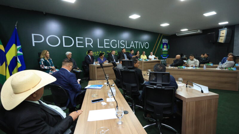 CÂMARA REALIZA AUDIÊNCIA PÚBLICA PARA TRATAR SOBRE A EROSÃO ÀS MARGENS DA BR-040 