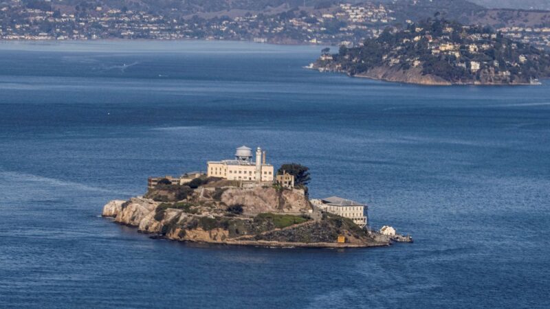 Giro Internacional: Trump diz que pretende reabrir prisão de Alcatraz