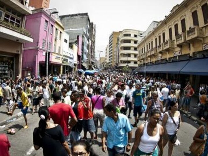 IBGE: cai a desigualdade da renda entre ricos e pobres no Brasil