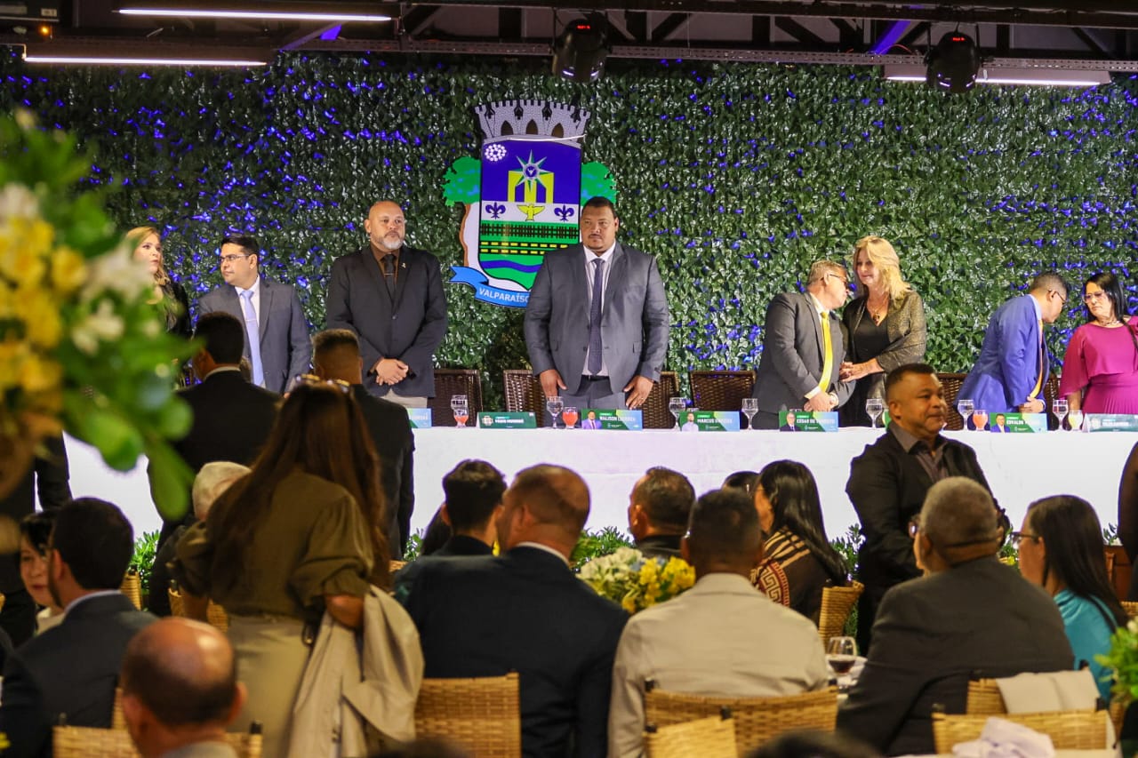 COMENDA SÃO FRANCISCO DE ASSIS 2025 HOMENAGEIA QUEM FAZ A DIFERENÇA EM VALPARAÍSO DE GOIÁS
