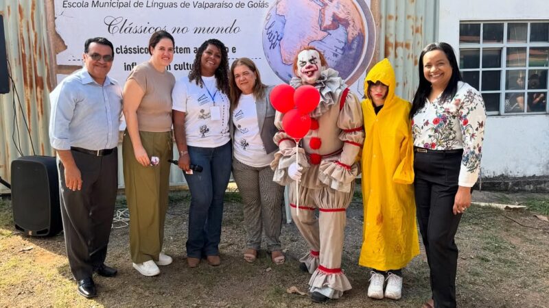 VI FEIRA CULTURAL DA ESCOLA MUNICIPAL DE LÍNGUAS CELEBRA OS “CLÁSSICOS NO MUNDO” COM ESPETÁCULO DE CONHECIMENTO E CULTURA